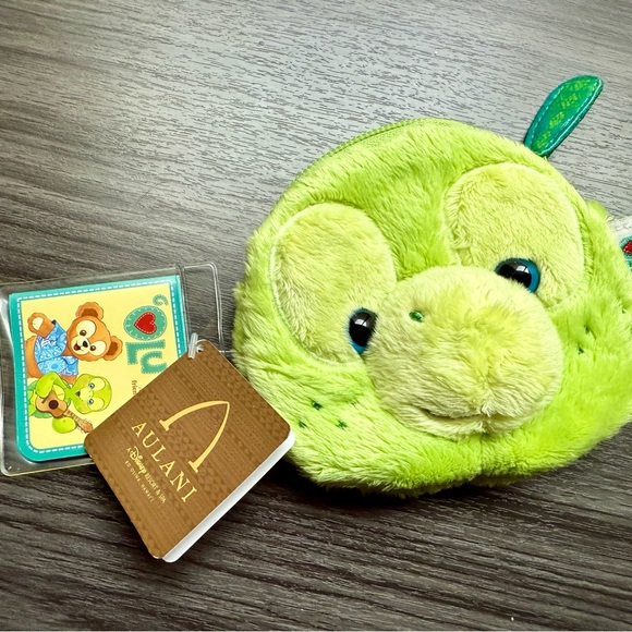 Disney Accessories - Disney Duffy Lime Green Turtle Plush Pouch